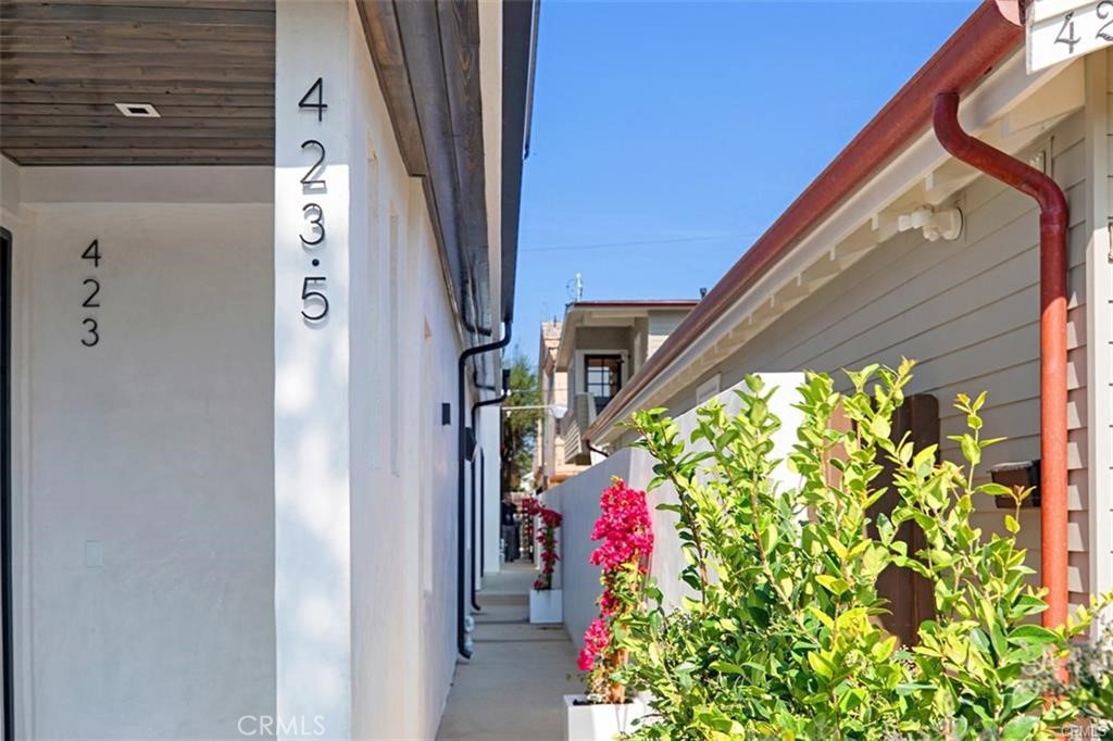 423 Orchid Ave 1/2, Corona Del Mar CA 92625 - photo 4