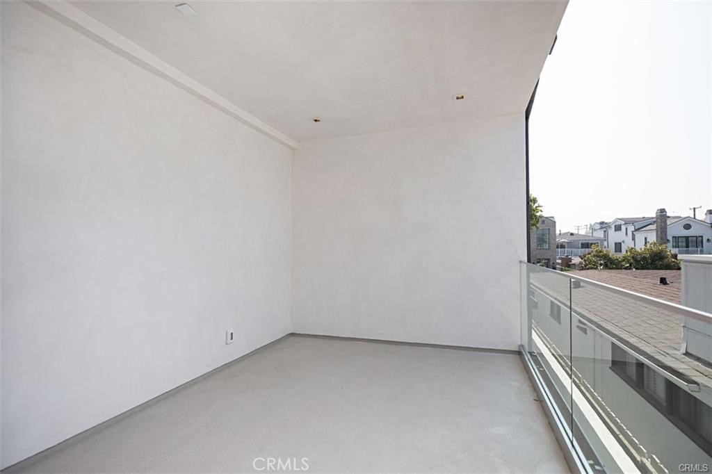423 Orchid Ave 1/2, Corona Del Mar CA 92625 - photo 13