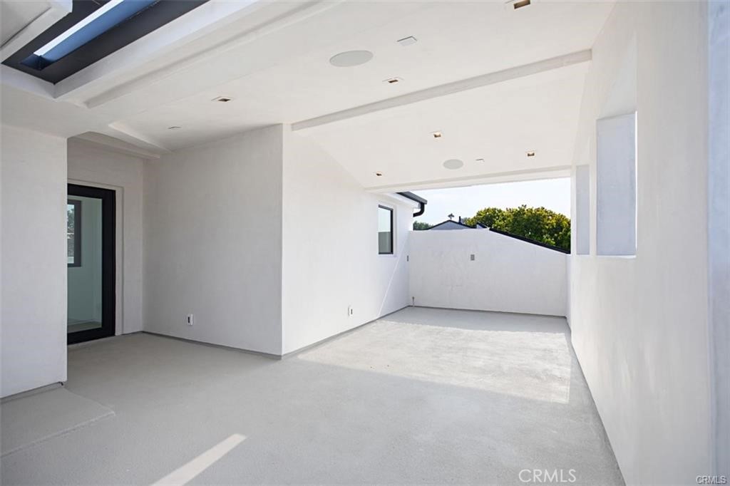 423 Orchid Ave 1/2, Corona Del Mar CA 92625 - photo 27