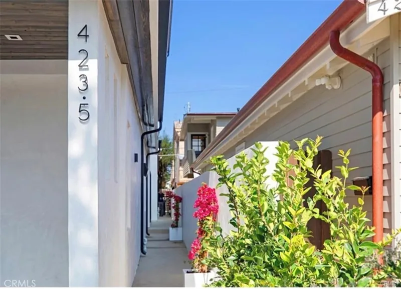 423 Orchid Ave 1/2, Corona Del Mar