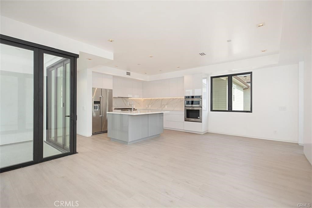 423 Orchid Ave 1/2, Corona Del Mar CA 92625 - photo 7