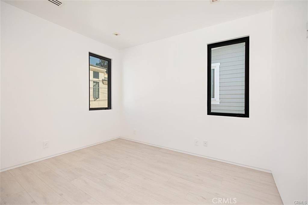423 Orchid Ave 1/2, Corona Del Mar CA 92625 - photo 15