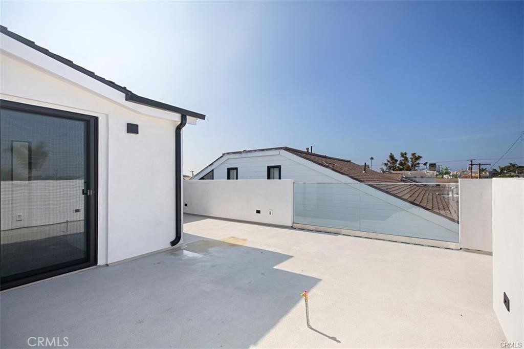 423 Orchid Ave 1/2, Corona Del Mar CA 92625 - photo 23