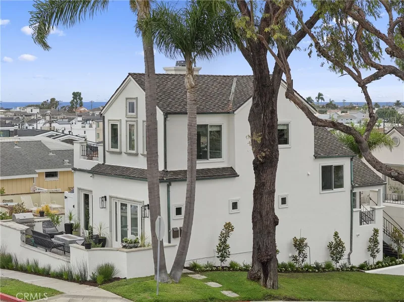 423 Poppy, Corona Del Mar, CA 92625