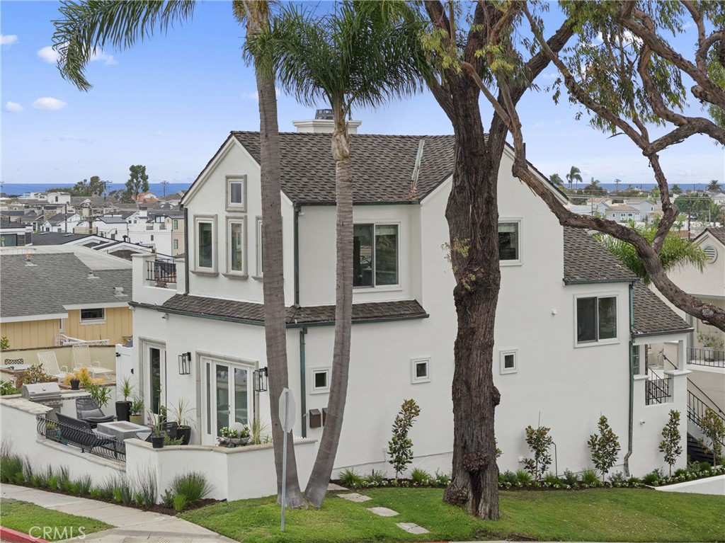 423 Poppy, Corona Del Mar CA 92625 - photo 1