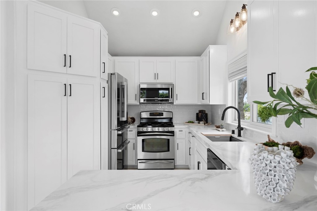 Updated Kitchen - 423 Poppy, Corona Del Mar CA 92625 - photo 3