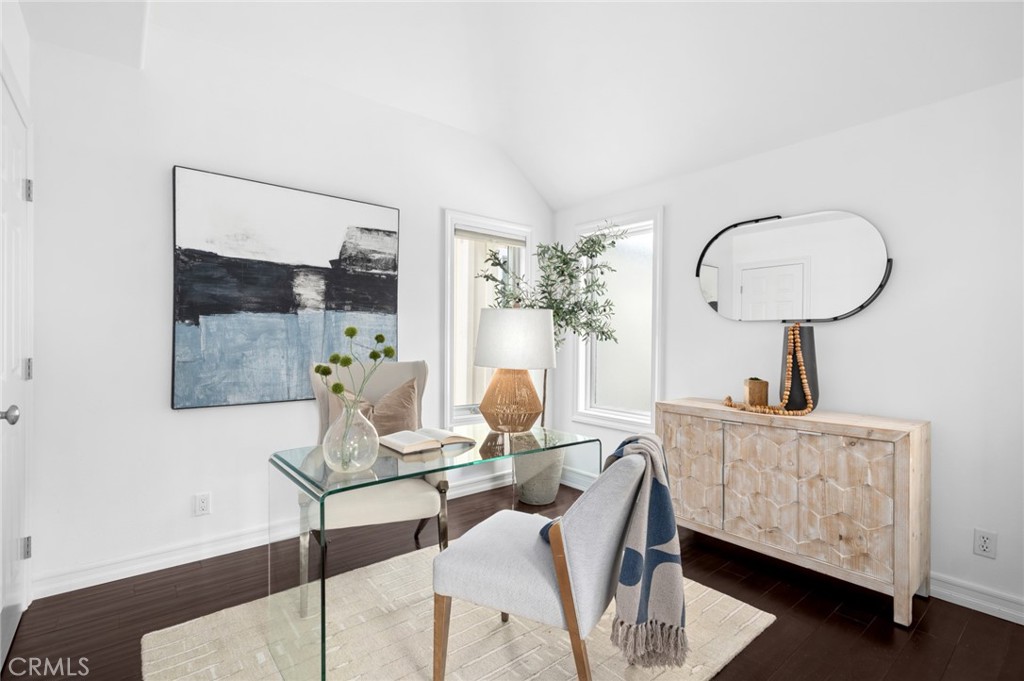 3rd Bedroom staged as office - 423 Poppy, Corona Del Mar CA 92625 - photo 6