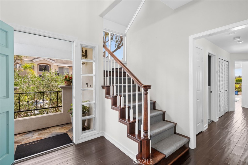 Stairs to main living - 423 Poppy, Corona Del Mar CA 92625 - photo 13