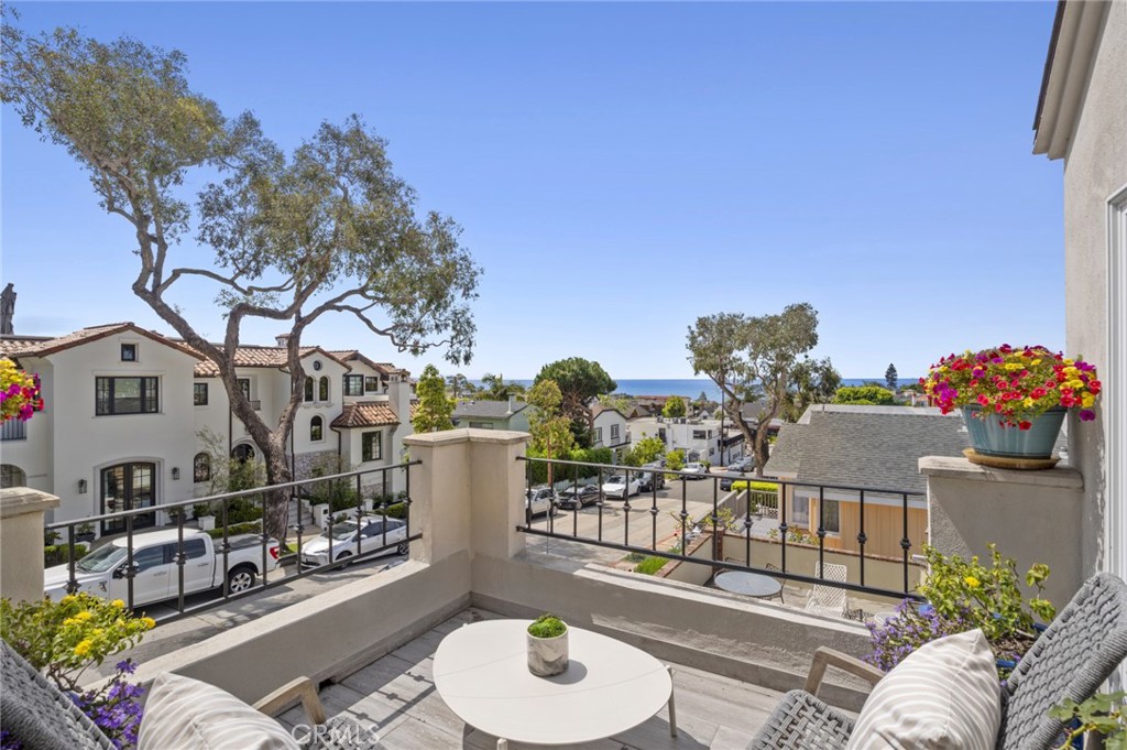 2nd level balcony with amazing views - 423 Poppy, Corona Del Mar CA 92625 - photo 20