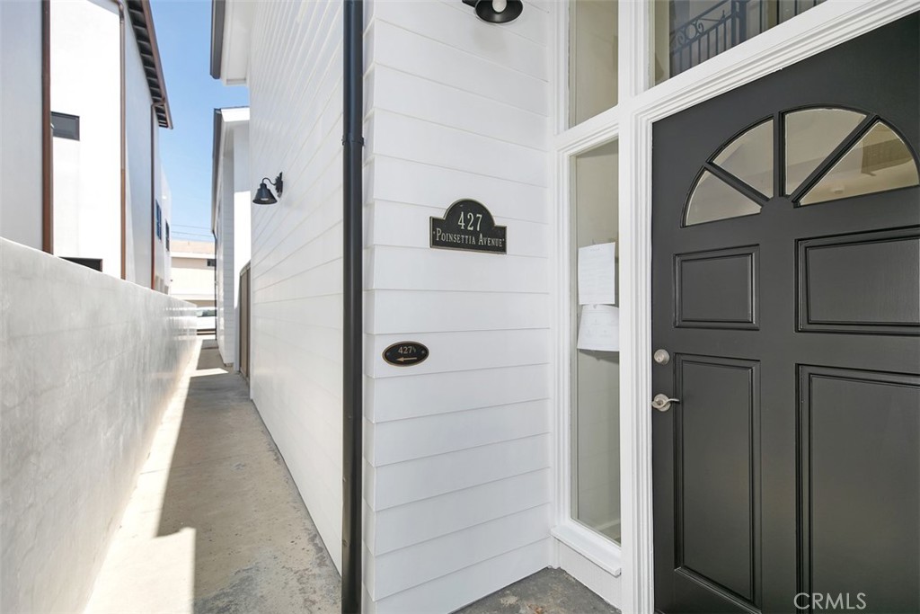 427 Poinsettia Avenue 1/2, Corona Del Mar CA 92625 - photo 1