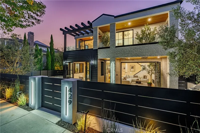 429 Dahlia Ave, Corona Del Mar, CA 92625