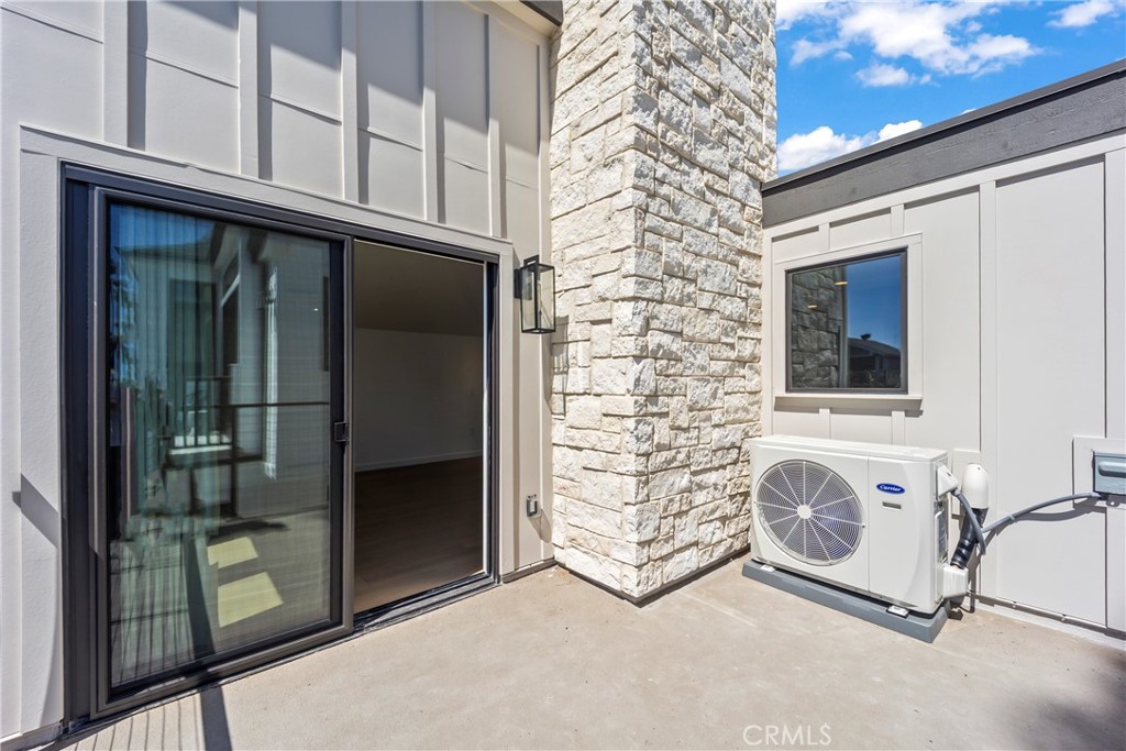 Sliding Door and New A/C - 429 Goldenrod, Corona Del Mar CA 92625 - photo 17