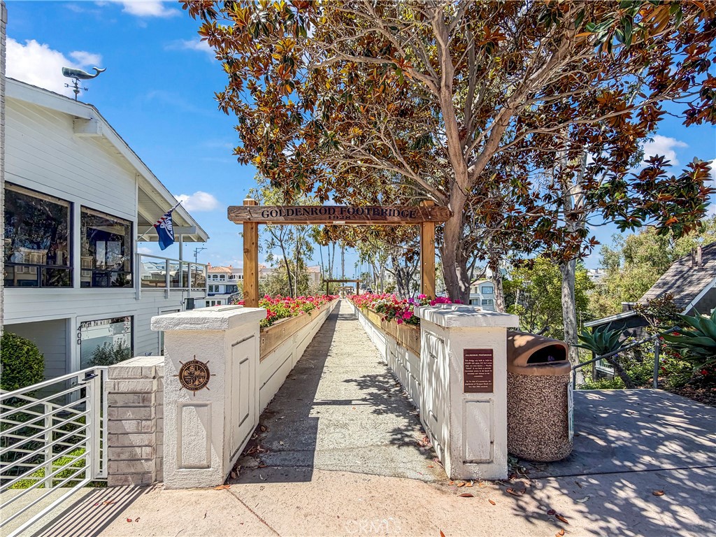Goldenrod Walking Bridge - 429 Goldenrod, Corona Del Mar CA 92625 - photo 21