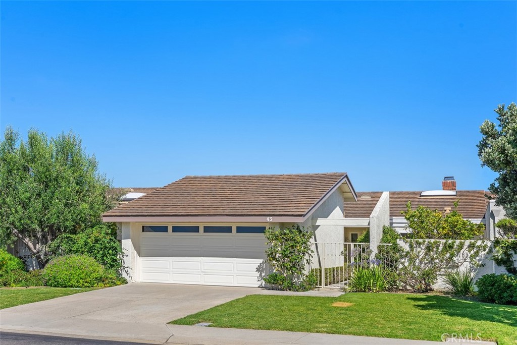 43 Jasmine Creek, Corona Del Mar CA 92625 - photo 1