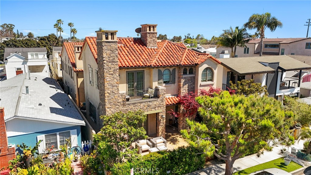 430 1/2 Heliotrope Avenue, Corona Del Mar CA 92625 - photo 1