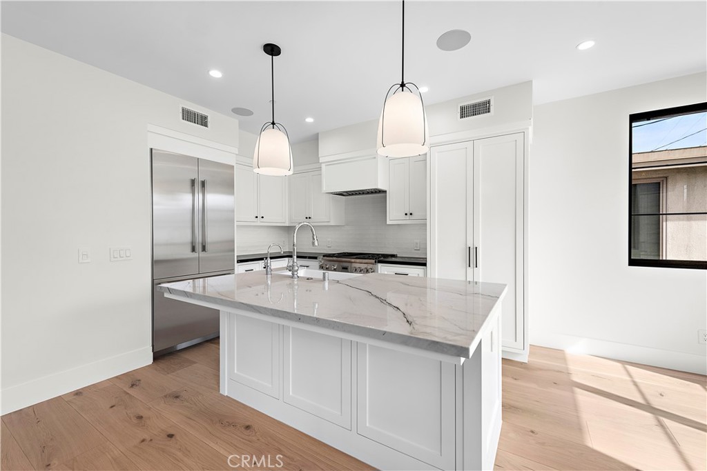 434 1/2 Goldenrod Avenue, Corona Del Mar CA 92625 - photo 8
