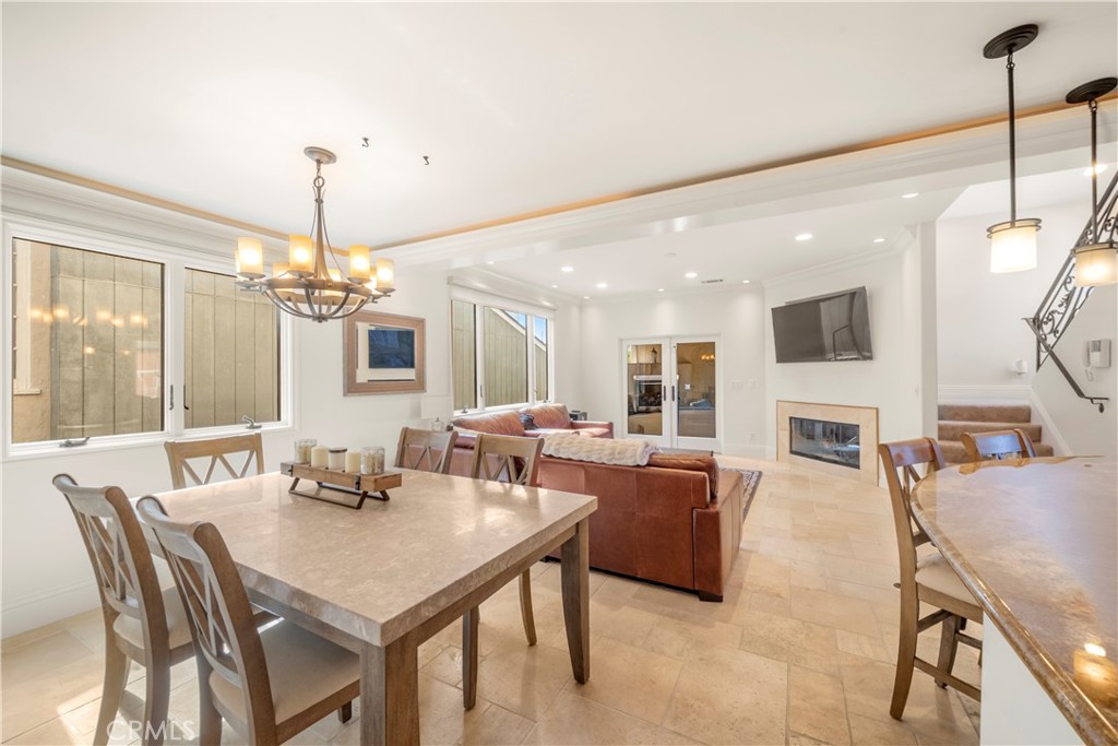 438.5 Dahlia, Corona Del Mar CA 92625 - photo 9