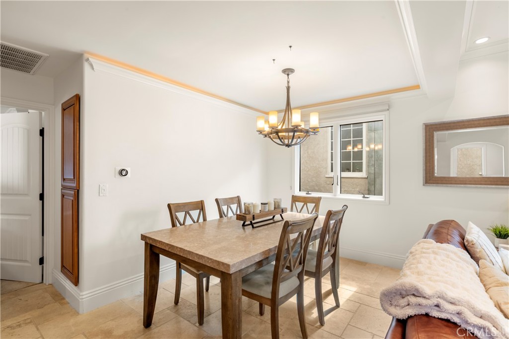 438.5 Dahlia, Corona Del Mar CA 92625 - photo 14