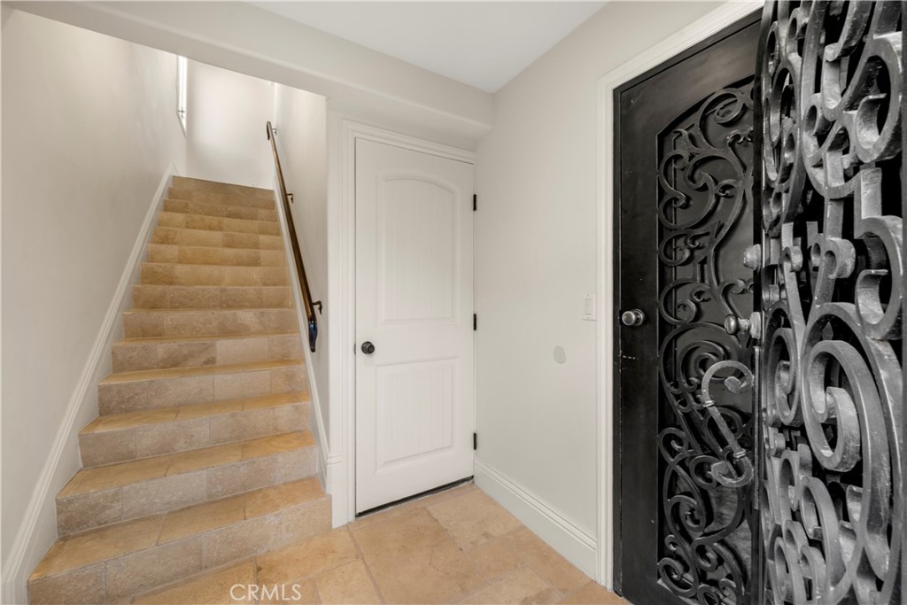438.5 Dahlia, Corona Del Mar CA 92625 - photo 23