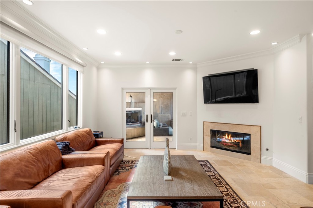 438.5 Dahlia, Corona Del Mar CA 92625 - photo 27