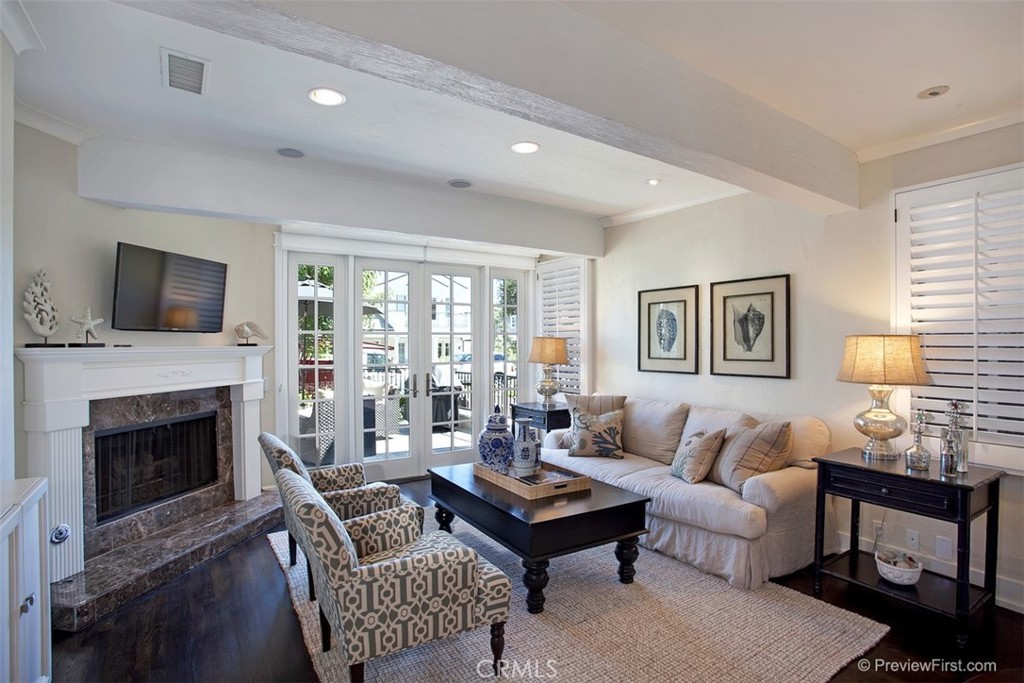 441 Carnation Avenue, Corona Del Mar CA 92625 - photo 4