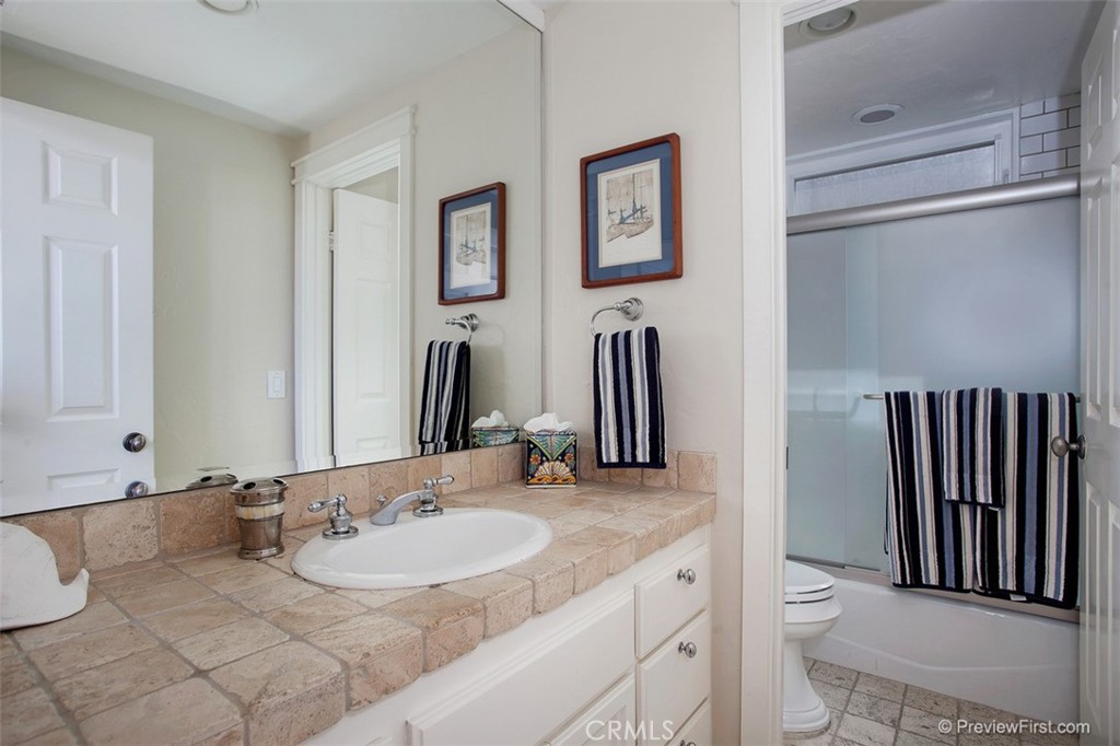 441 Carnation Avenue, Corona Del Mar CA 92625 - photo 21