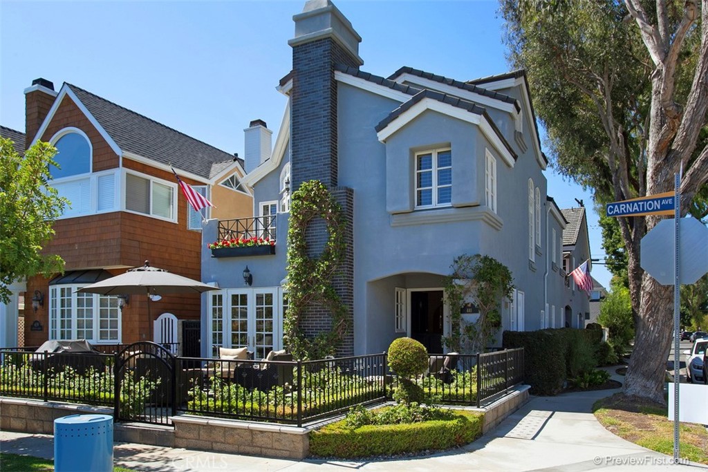 441 Carnation Avenue, Corona Del Mar CA 92625 - photo 30