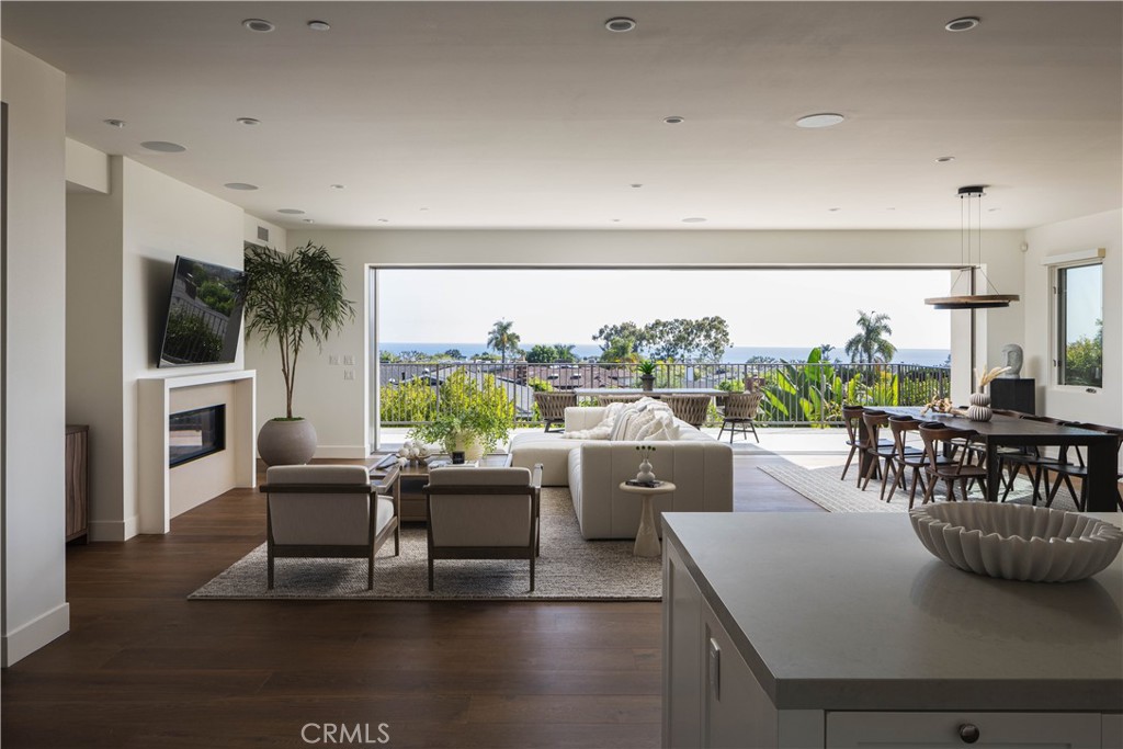 448 Serra Drive, Corona Del Mar CA 92625 - photo 3
