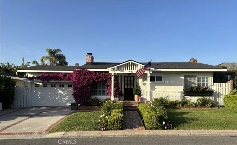 449 Seaward Road, Corona Del Mar, CA 92625