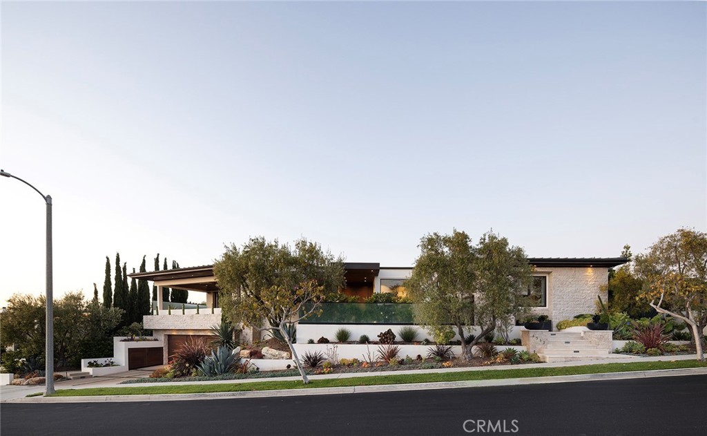 4512 Roxbury Road, Corona Del Mar CA 92625 - photo 1