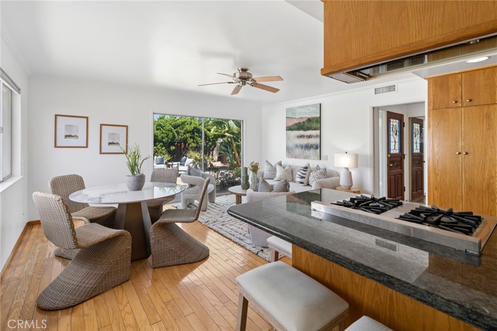 4515 Cortland Drive, Corona Del Mar CA 92625 - photo 10