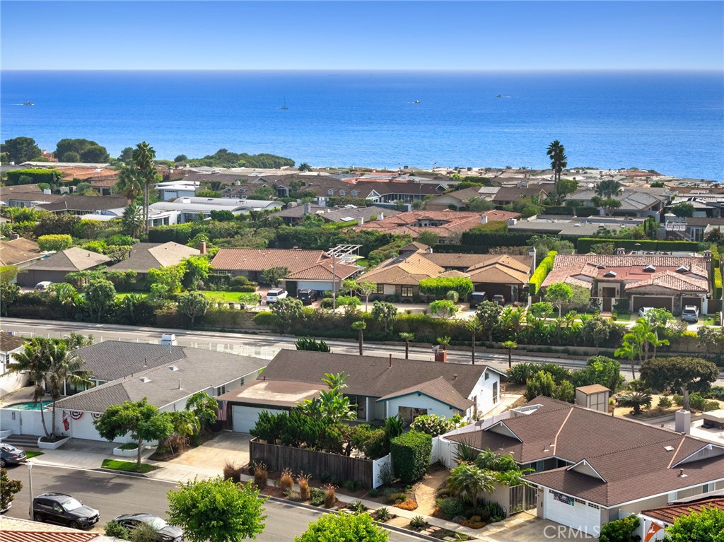 4515 Cortland Drive, Corona Del Mar CA 92625 - photo 19
