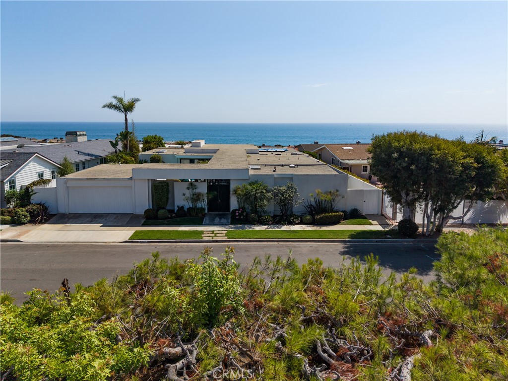 4521 Fairfield Drive, Corona Del Mar CA 92625 - photo 9