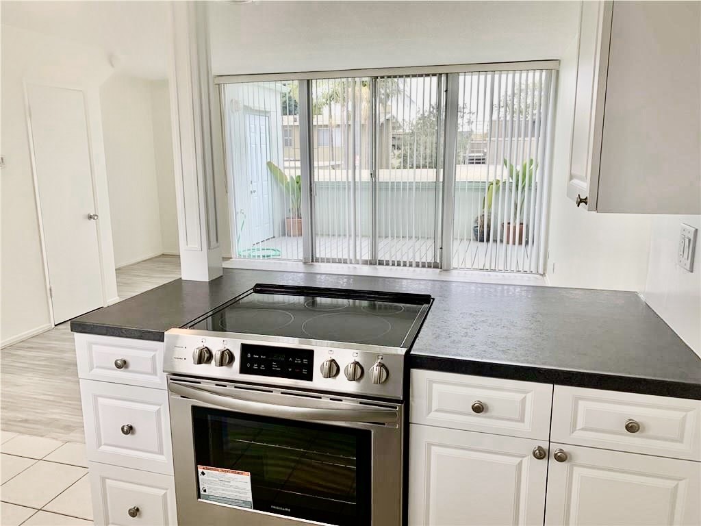 NEW KITCHEN - 462 Seaward Road, Corona Del Mar CA 92625 - photo 5