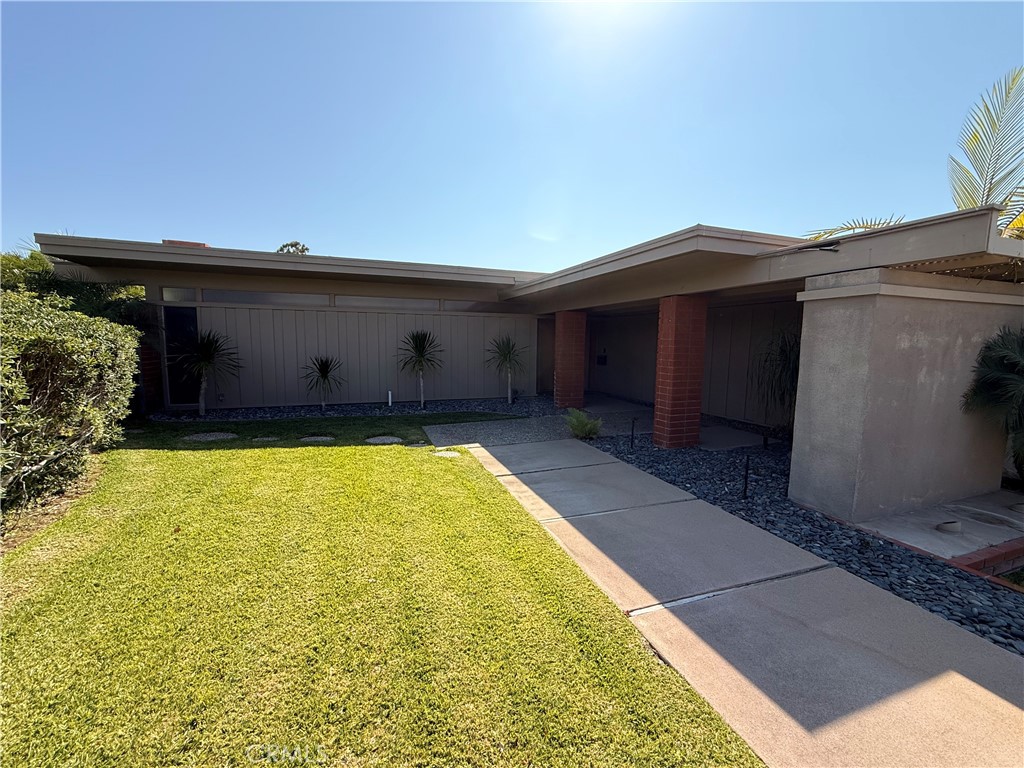 4645 Roxbury, Corona Del Mar CA 92625 - photo 1