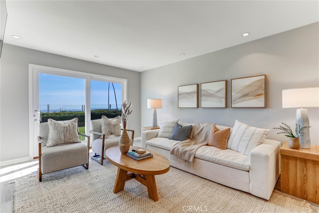4709 Cortland, Corona Del Mar CA 92625 - photo 13