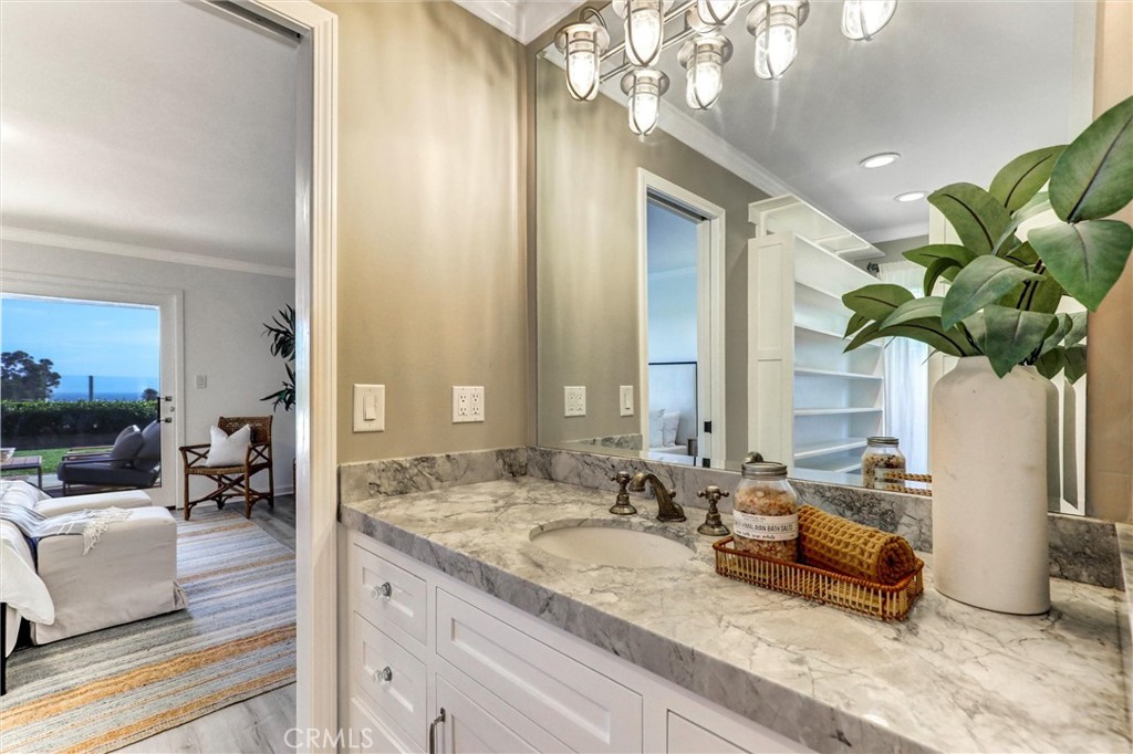 4709 Cortland, Corona Del Mar CA 92625 - photo 23