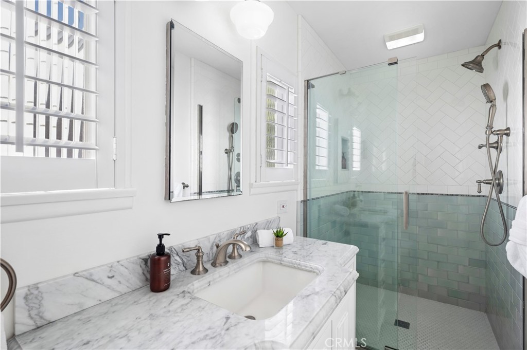 500 Acacia, Corona Del Mar CA 92625 - photo 13