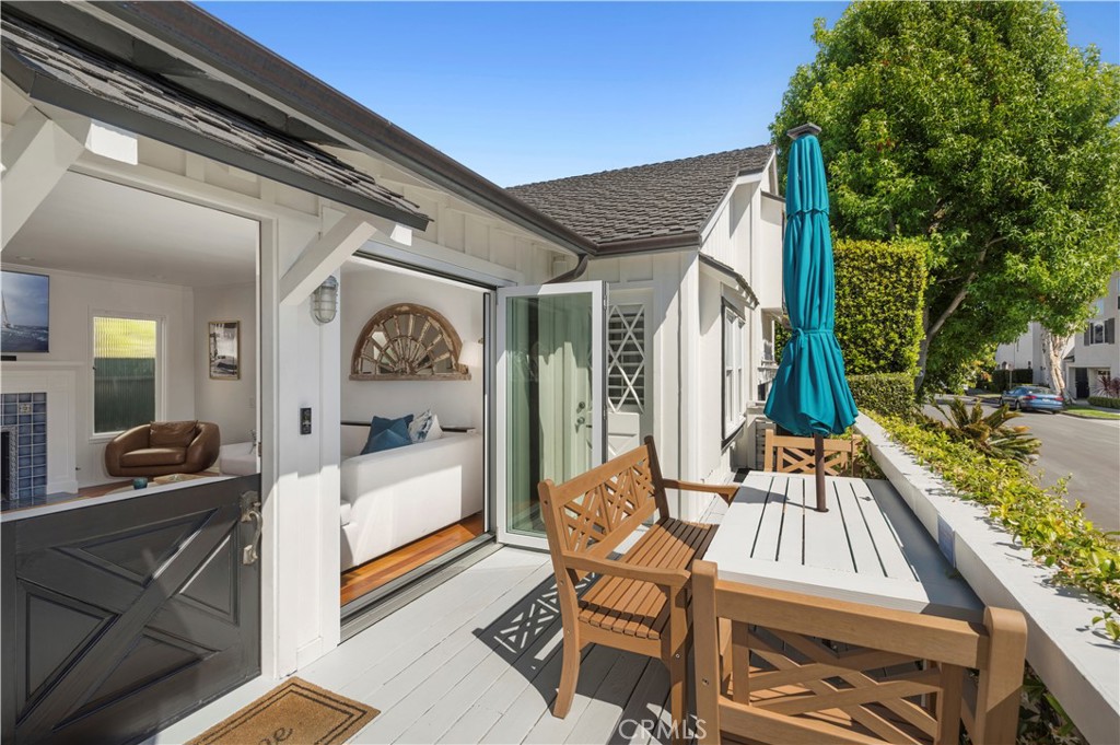 500 Acacia, Corona Del Mar CA 92625 - photo 18