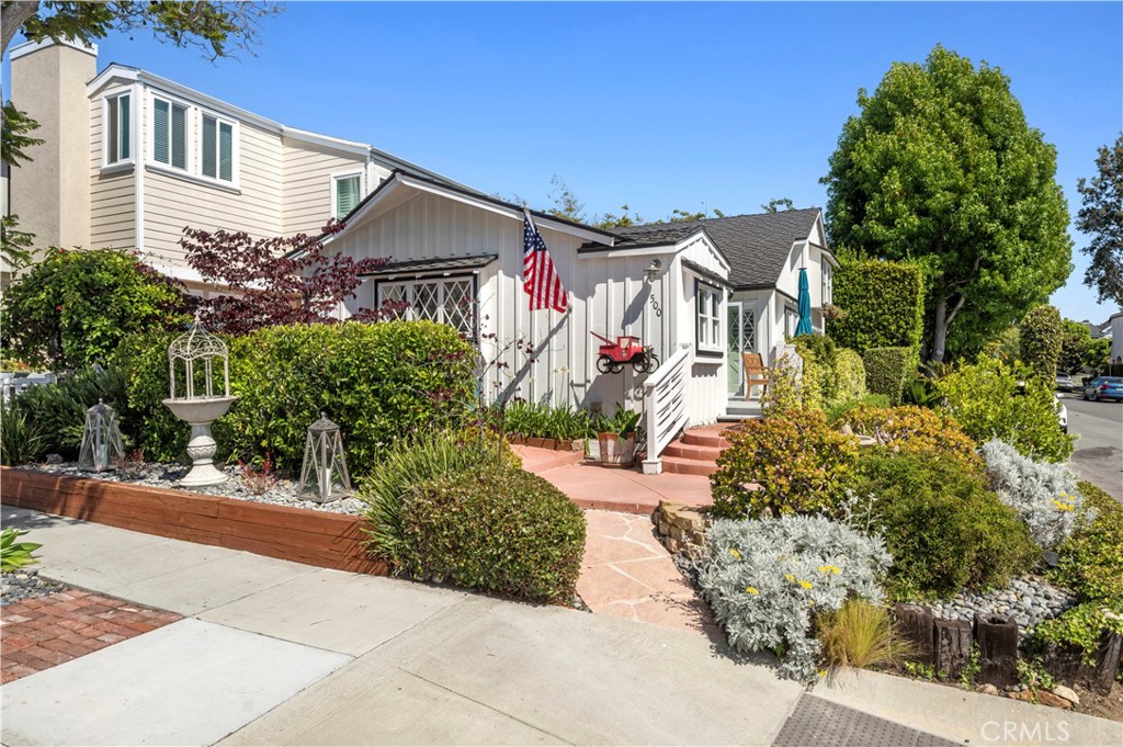 500 Acacia, Corona Del Mar CA 92625 - photo 21