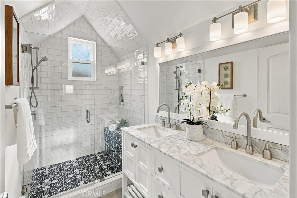 502 Fernleaf Avenue 2, Corona Del Mar CA 92625 - photo 16