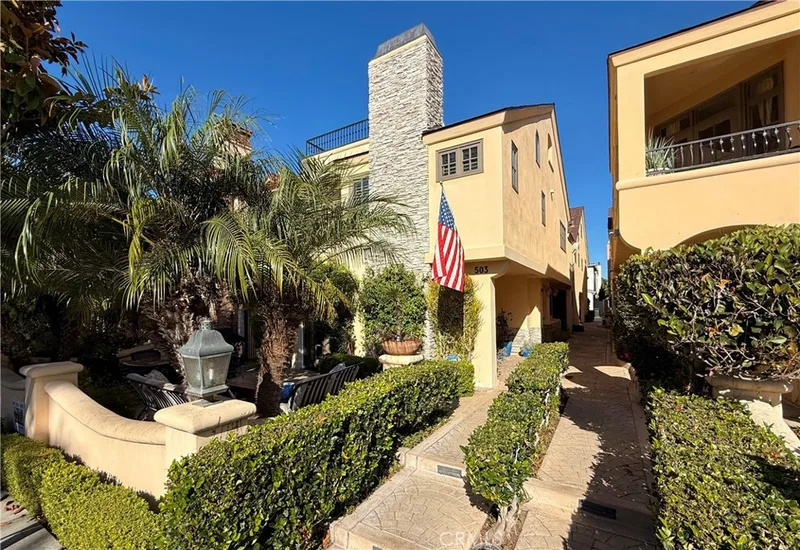 503 1/2 Begonia Avenue, Corona Del Mar, CA 92625