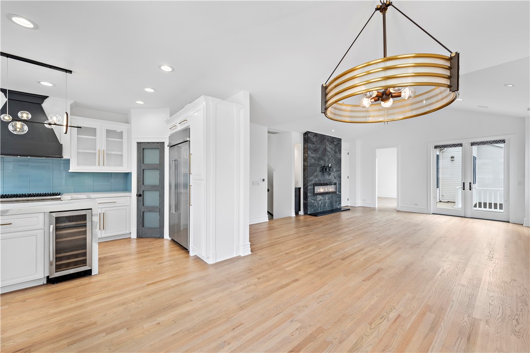 503 1/2 Goldenrod Avenue, Corona Del Mar CA 92625 - photo 2
