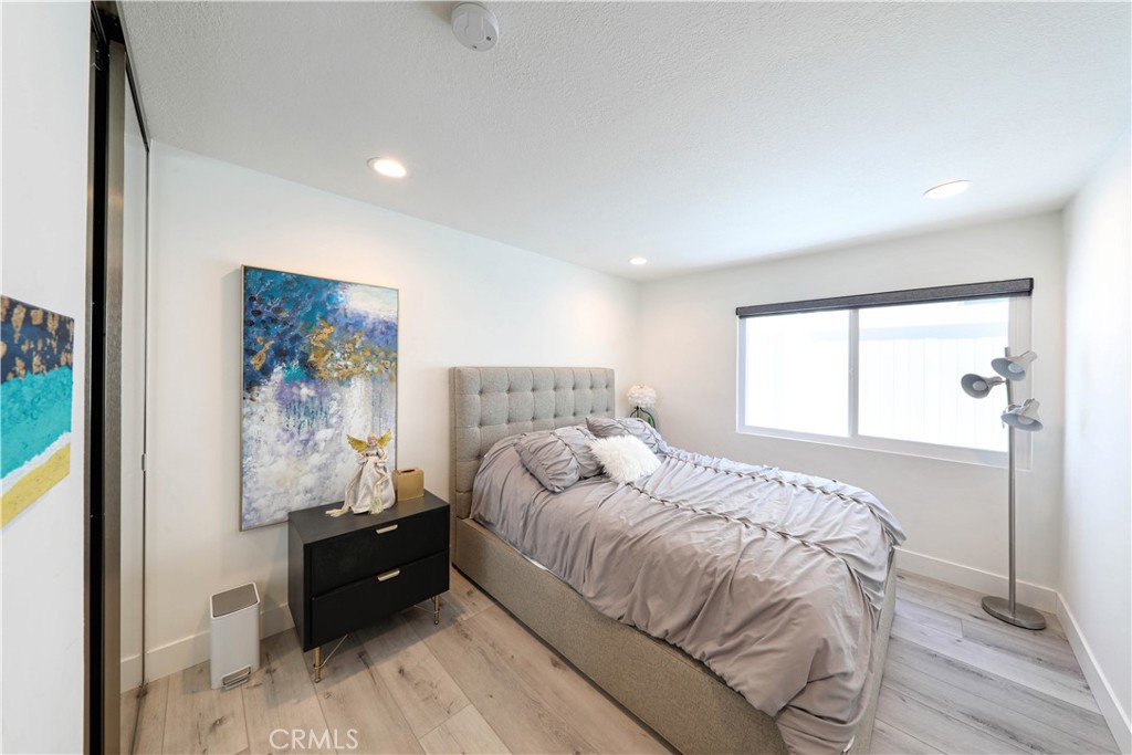 Bedroom 2 - 503 Marguerite, Corona Del Mar CA 92625 - photo 16
