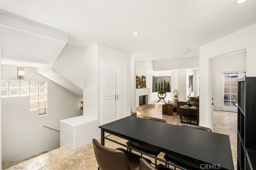 and abundant natural light - 506 1/2 Acacia, Corona Del Mar CA 92625 - photo 8