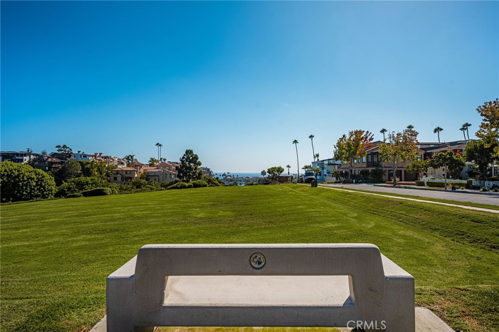 enjoy numerous parks and greenbelts - 506 1/2 Acacia, Corona Del Mar CA 92625 - photo 35