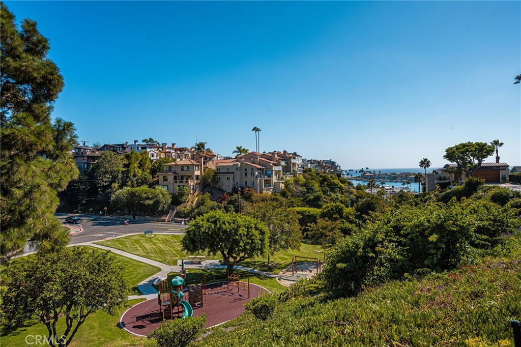 nearby Begonia Park - 506 1/2 Acacia, Corona Del Mar CA 92625 - photo 36