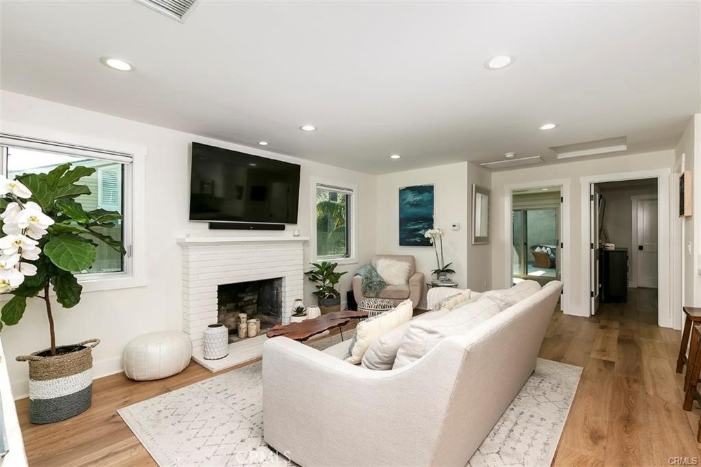 506 Poinsettia Avenue, Corona Del Mar CA 92625 - photo 3
