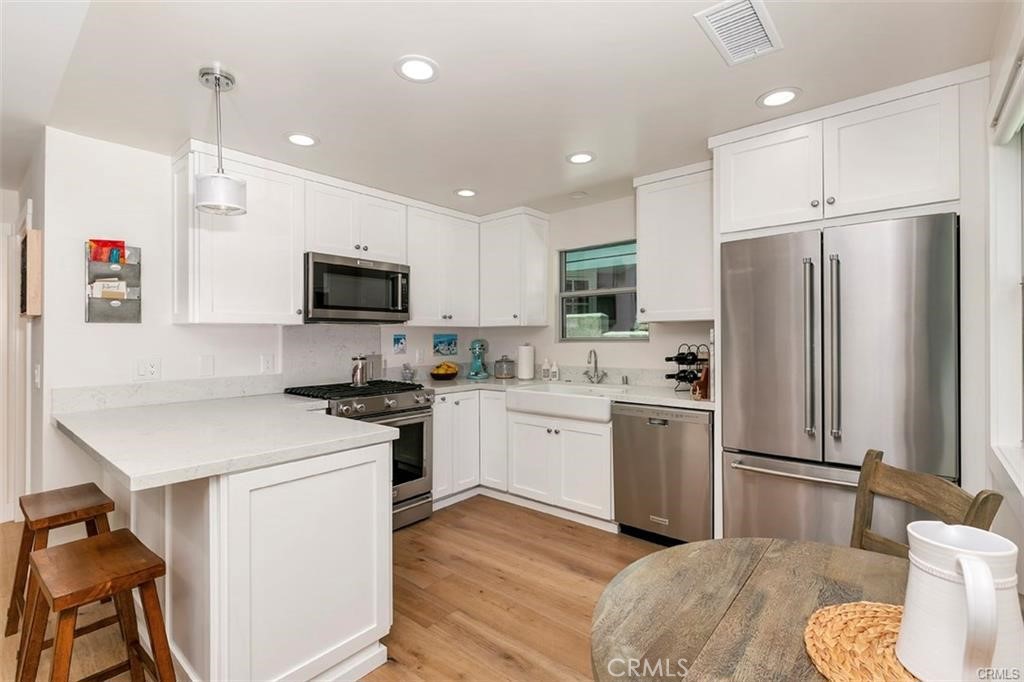506 Poinsettia Avenue, Corona Del Mar CA 92625 - photo 5