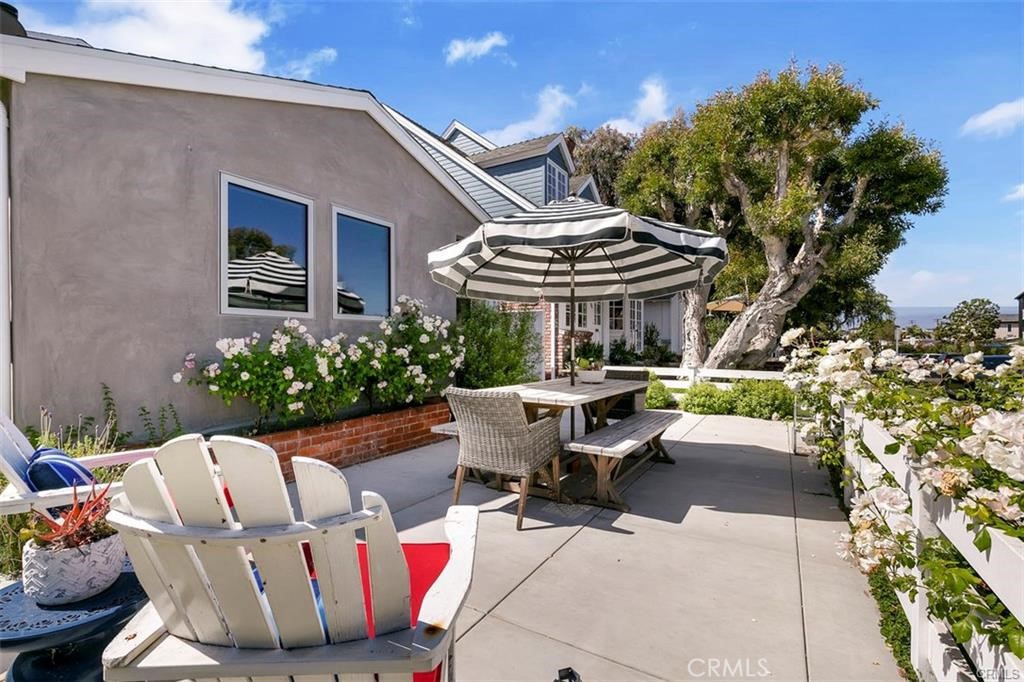 506 Poinsettia Avenue, Corona Del Mar CA 92625 - photo 12